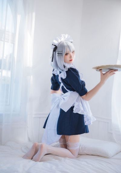 善良的女秘书的目的_完整视频大全